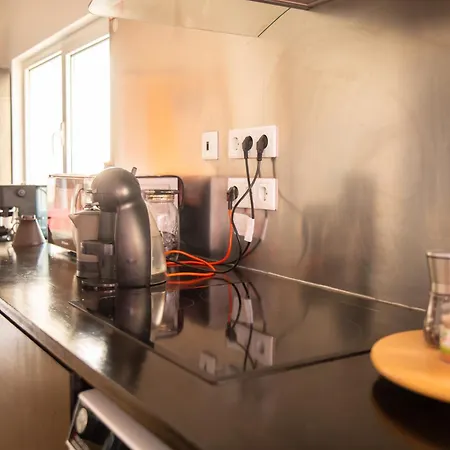 Wax Life Is A Lejlighed *