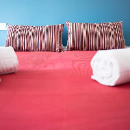 Wax Life Is A Апартаменты *